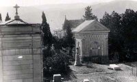 Ходживанк - Тбилисский Пантеон армянских писателей и общественных деятелей Ходживанк - Тбилисский Пантеон армянских писателей и общественных деятелей