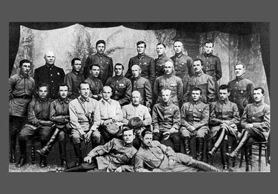 Армянский «кочари» на руинах Берлина или Заслуги армянского народа в Великой Отечественной войне Армянский «кочари» на руинах Берлина или Заслуги армянского народа в Великой Отечественной войне