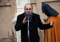 Левон Чидилян - один из учредителей, возрожденного в Тбилиси при Епархии ААЦ в Грузии, Центра армянской культуры «(h)АйАрТун» - его директор по культуре