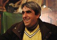Левон УЗУНЯН – режиссер театра и кино, режиссер-постановщик тбилисского государственного армянского драматического театра им. Петроса Адамяна Левон УЗУНЯН – режиссер театра и кино, режиссер-постановщик тбилисского государственного армянского драматического театра им. Петроса Адамяна