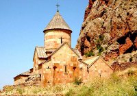 Всем известное название – “АРМЕНИЯ“ – мало, кому сегодня известный бренд Всем известное название – “АРМЕНИЯ“ – мало, кому сегодня известный бренд