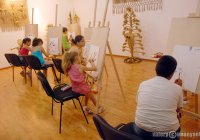 Нарек Арутюнян (Narek Artounian) – один из учредителей и руководителей центра культуры "Narecatsi Art Institute" в Ереване, бизнесмен и меценат Нарек Арутюнян (Narek Artounian) – один из учредителей и руководителей центра культуры "Narecatsi Art Institute" в Ереване, бизнесмен и меценат