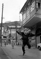 Юрий Мечитов – легендарный грузинский фотограф, запечатлевший целую эпоху и людей, делавших эту эпоху Юрий Мечитов – легендарный грузинский фотограф, запечатлевший целую эпоху и людей, делавших эту эпоху