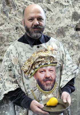ЖИВОПИСНЫЙ ТЕАТР МАИСА МХИТАРЯНА ЖИВОПИСНЫЙ ТЕАТР МАИСА МХИТАРЯНА
