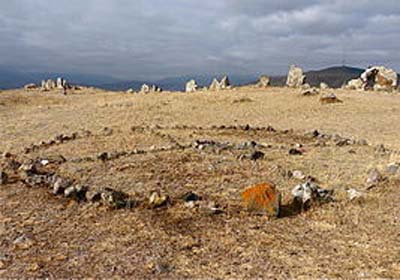 Караундж - доисторическое чудо Армении. Караундж - доисторическое чудо Армении.
