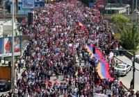 Армяне мира протестуют