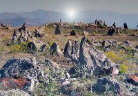 Караундж - доисторическое чудо Армении. Караундж - доисторическое чудо Армении.