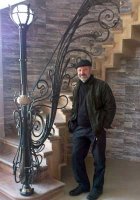 Мигран Дилбарян – архитектор и художник, дизайнер и мастер художественной ковки, член Союза художников Грузии с 1996 года Мигран Дилбарян – архитектор и художник, дизайнер и мастер художественной ковки, член Союза художников Грузии с 1996 года