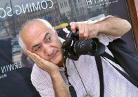Юрий Мечитов – специалист министерства культуры Грузии, фотохудожник и кинематографист, писатель и политик, эксперт в вопросах конфликтологии... Юрий Мечитов – специалист министерства культуры Грузии, фотохудожник и кинематографист, писатель и политик, эксперт в вопросах конфликтологии...