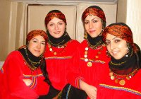 Как относятся армяне к армяннам-мусульманам