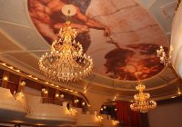 Соня Килафян – бизнес-леди, меценат, руководитель театра песни и танца "ЗВЕЗДА НАДЕЖДЫ" Соня Килафян – бизнес-леди, меценат, руководитель театра песни и танца "ЗВЕЗДА НАДЕЖДЫ"