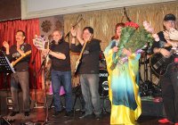 Соня Килафян – бизнес-леди, меценат, руководитель театра песни и танца "ЗВЕЗДА НАДЕЖДЫ" Соня Килафян – бизнес-леди, меценат, руководитель театра песни и танца "ЗВЕЗДА НАДЕЖДЫ"