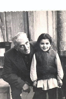 Аида Бабаджанова – журналист, блогер — знаток истории и архитектуры старого Тифлиса Аида Бабаджанова – журналист, блогер — знаток истории и архитектуры старого Тифлиса